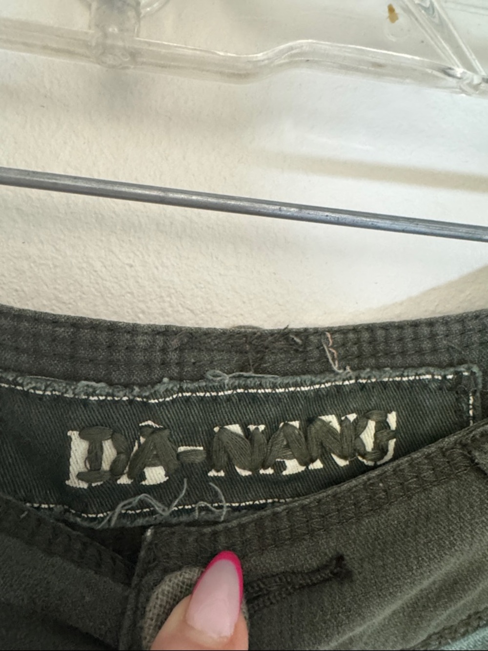 Da-Nang Olive Green Women's Cargo Shorts - Picture 6 of 7